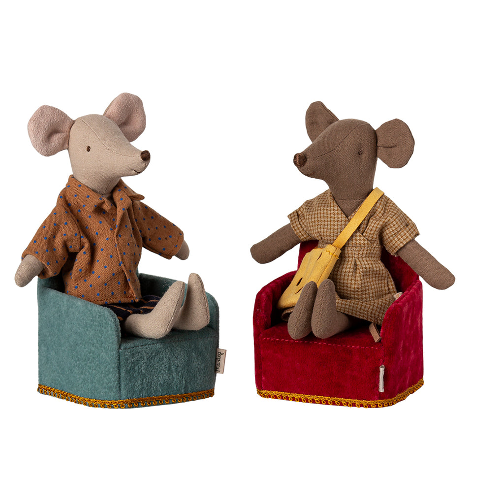 Two Maileg mice seated in red folding chairs, creating a cosy and charming scene perfect for Maileg playtime.