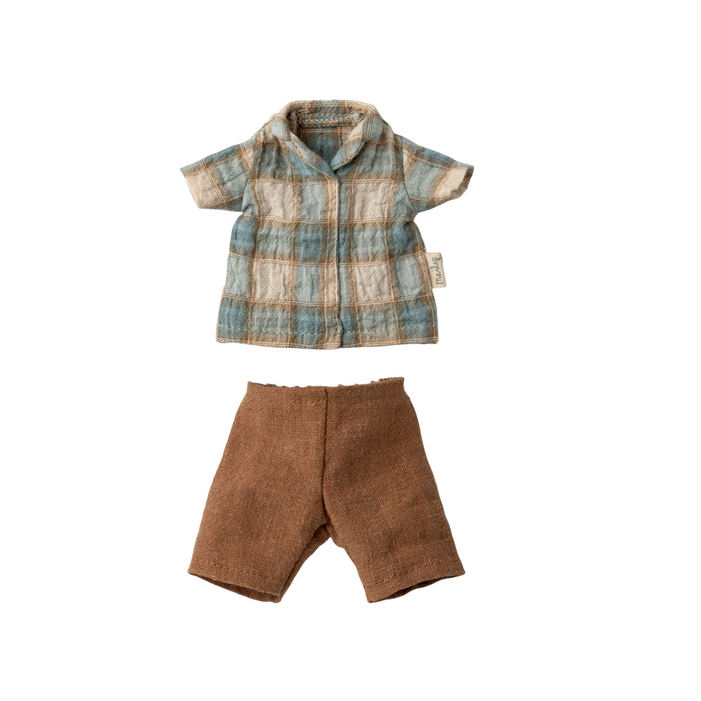 Maileg outfit set for size 2 rabbit, including a brown plaid shirt and brown shorts, displayed flat.