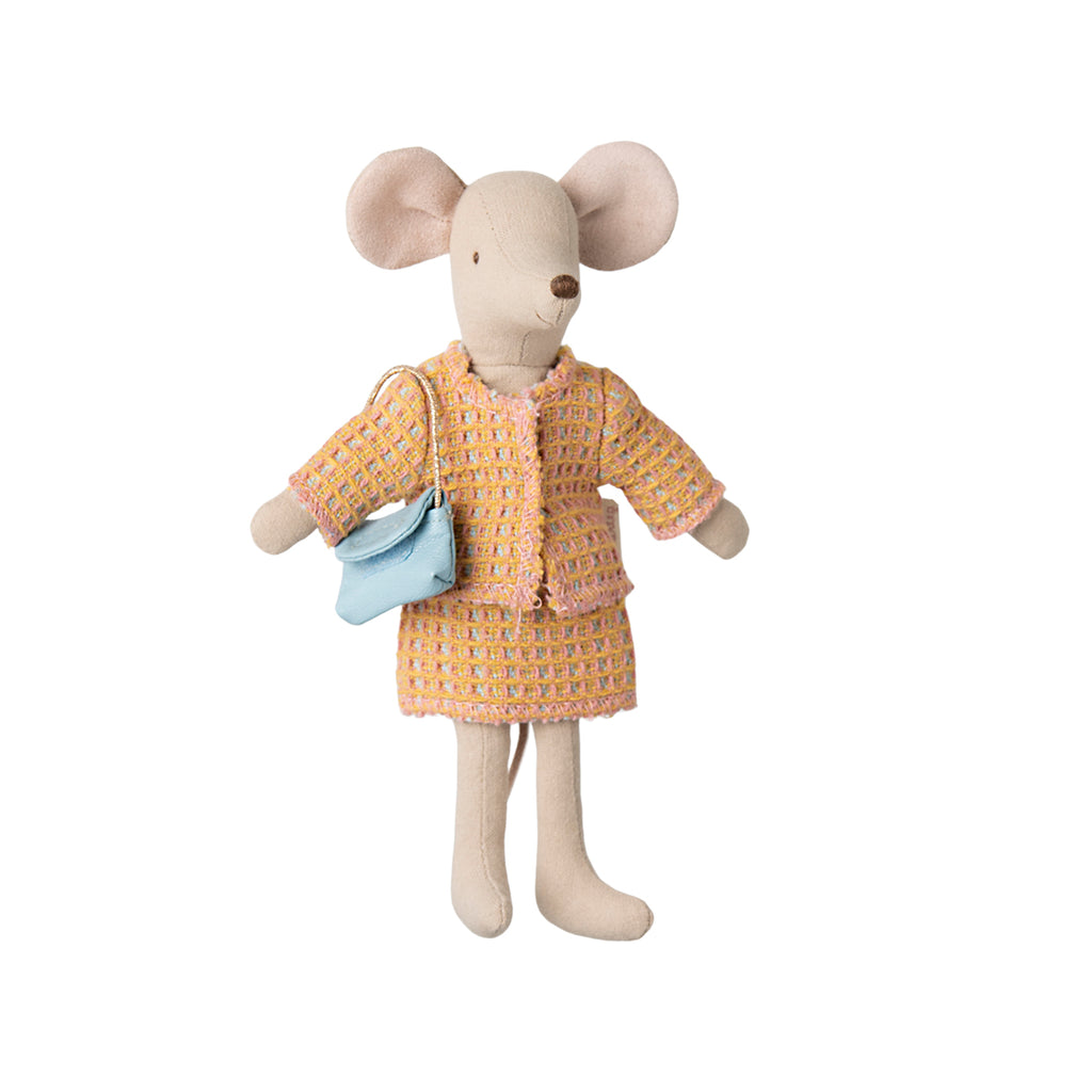 Maileg Mum Mouse dressed in a tweed suit with a blue handbag – a charming UK Maileg accessory