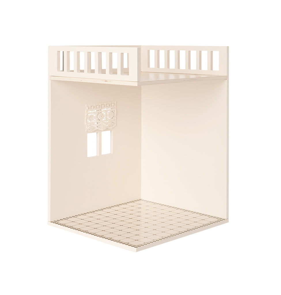 Maileg dollhouse bonus room with stylish bathroom setup and mini accessories – shop in the UK."